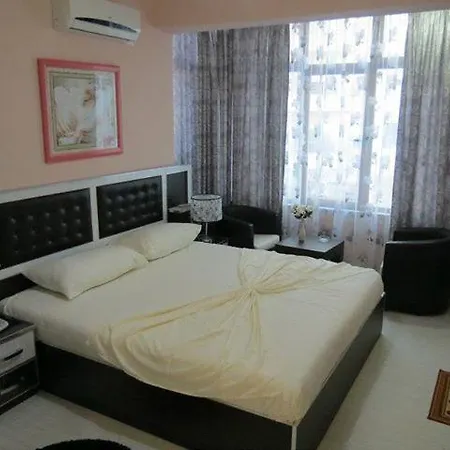 Hotel Hotel 7777