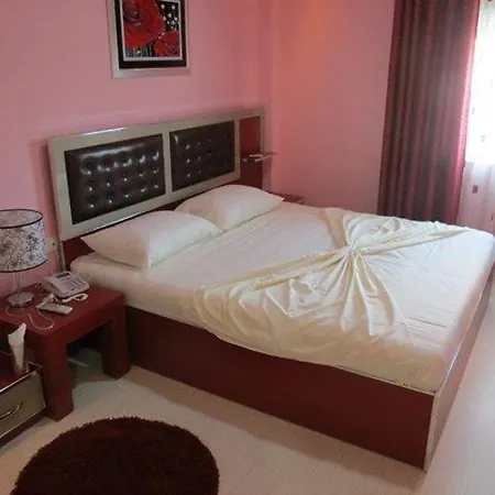 Hotel 7777 3*