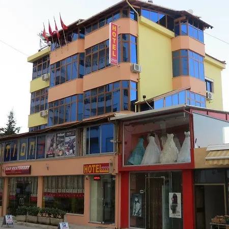 ホテル Hotel 7777