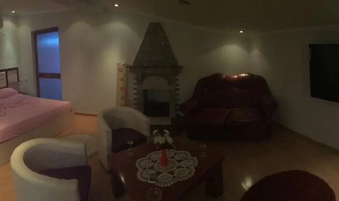 Otel Hotel 7777 Tiran